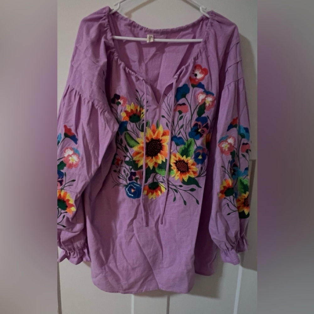 Floral Embroidered Women's Top - Purple
